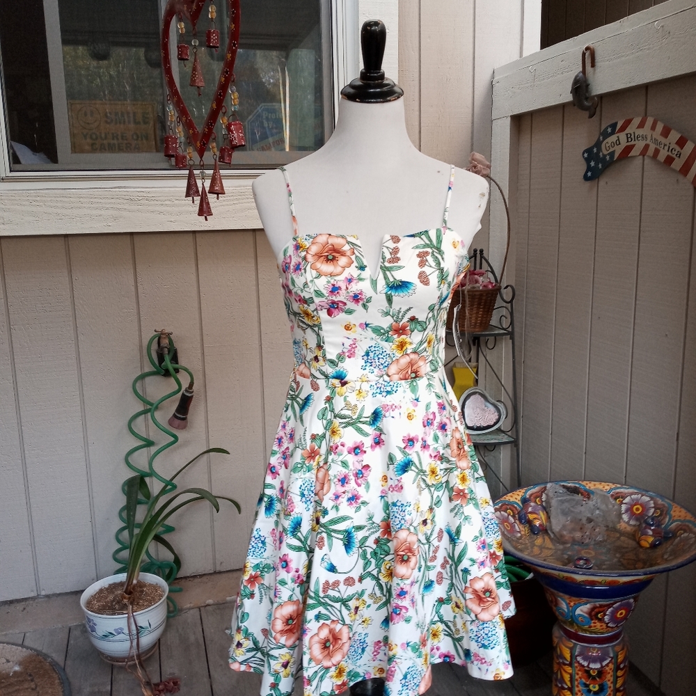 Junior dress